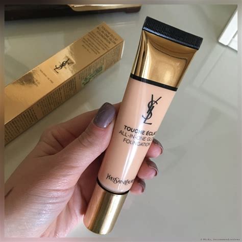 Yves Saint Laurent Touche Eclat All In One Glow in Make